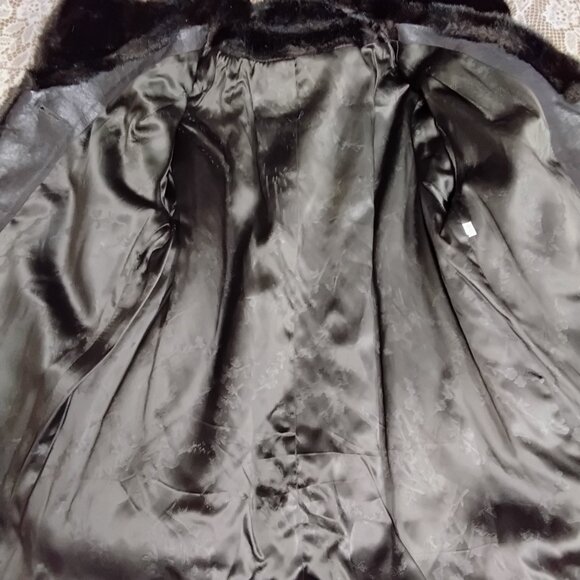 Sportowne Vintage Women's Grandella ll Faux Fur Coat Size 10 #537 - Picture 9 of 9